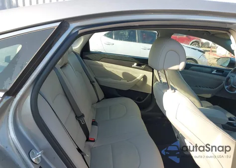 2015 Hyundai Sonata Sport z USA, uszkodzony, nr VIN 5NPE34AF0FH166098